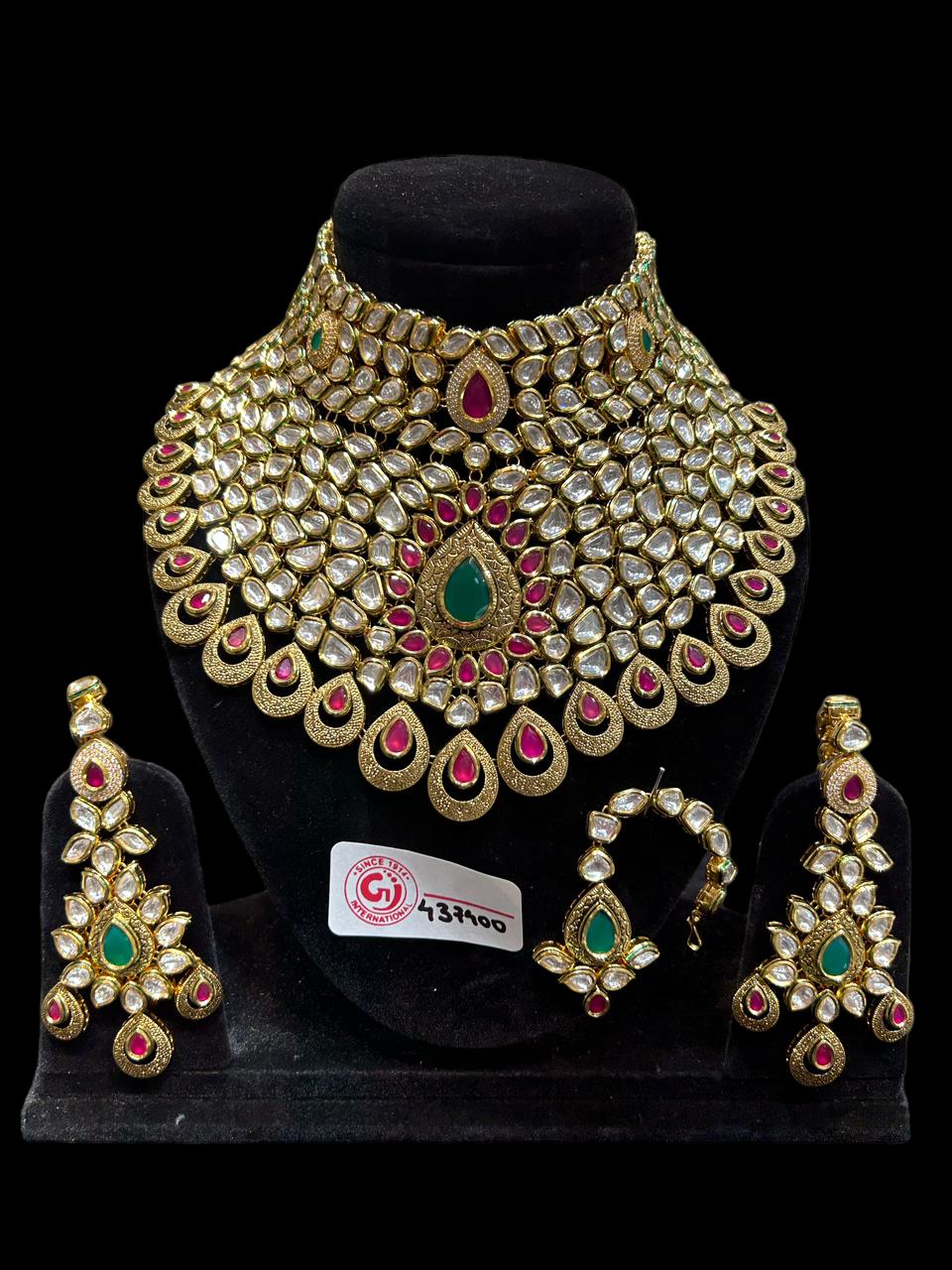 kundan mini bridal heavy set