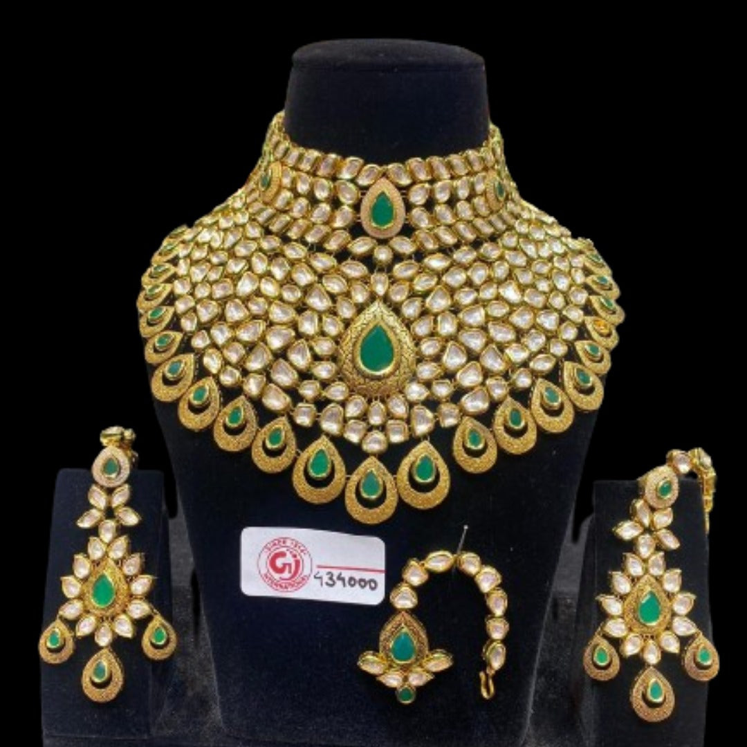 kundan mini bridal heavy set